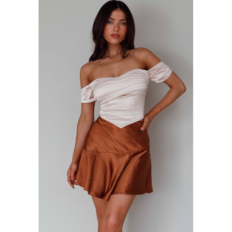 Je T’aime Off-Shoulder Top Champagne