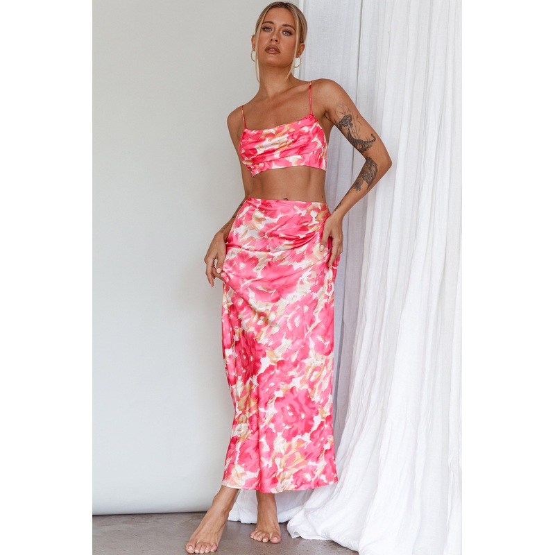 Well Versed Maxi Skirt Abstract Pink