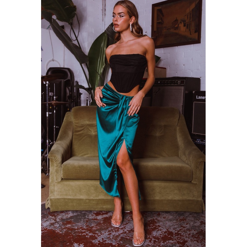 On The Money Gathered Midi Skirt Green