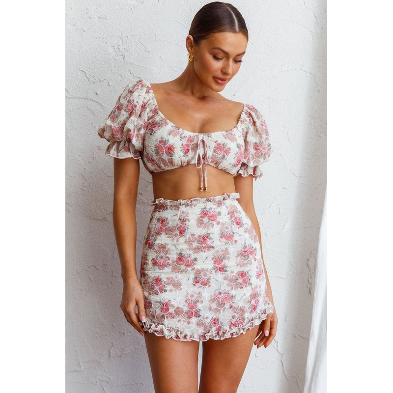 April Flowers Puff Sleeve Top Floral Red
