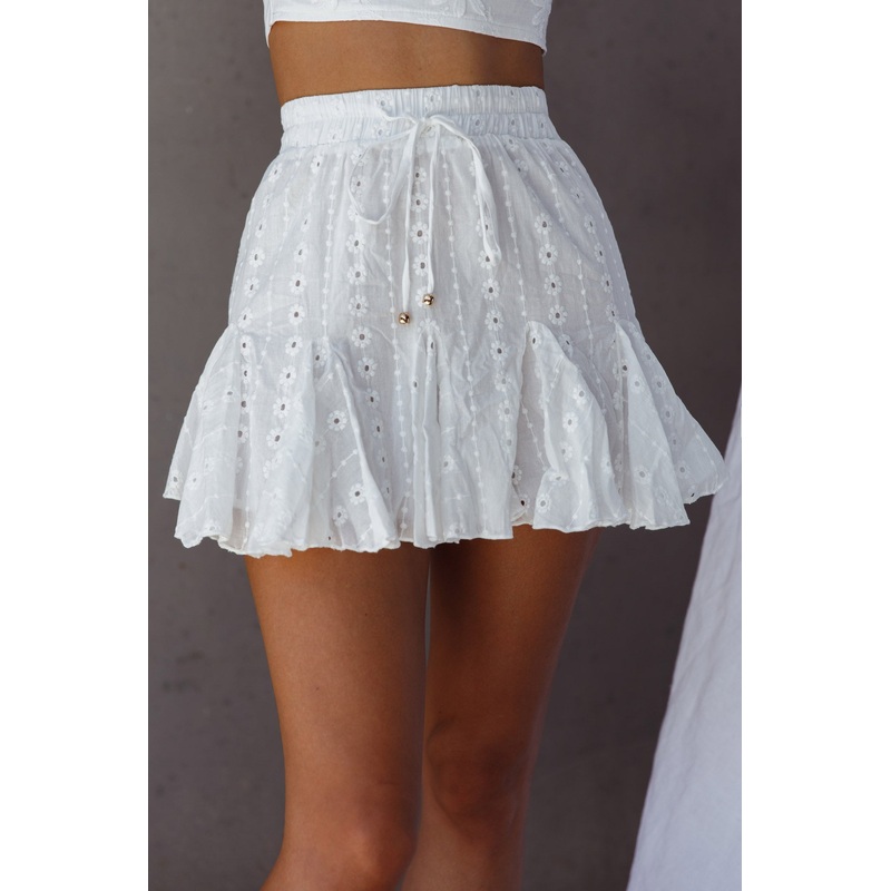 Robyn Flounce Mini Skirt Eyelet White