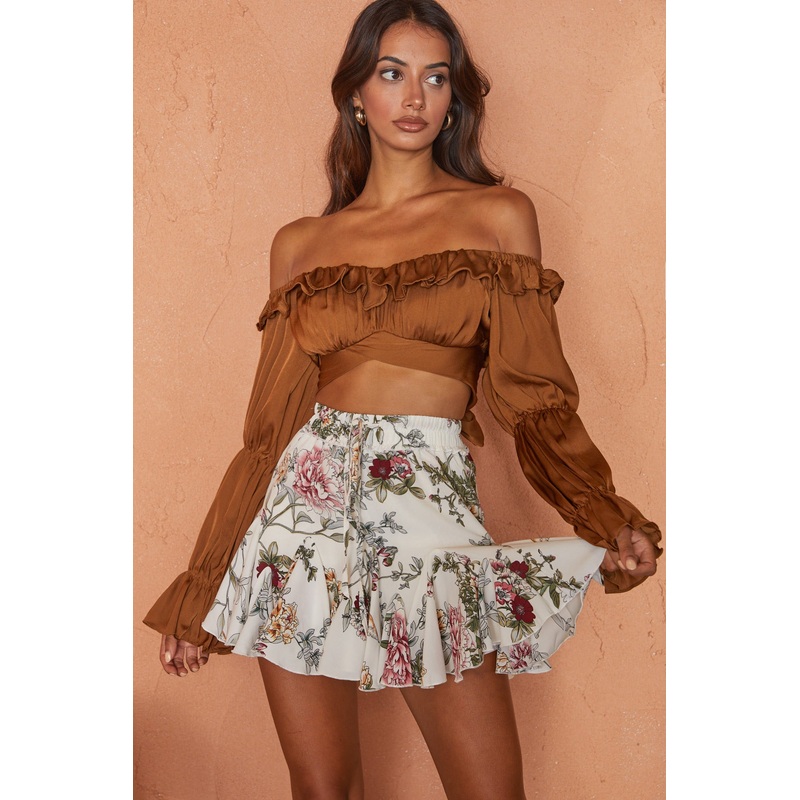 Arya Long Sleeve Tie-Back Crop Top Chocolate