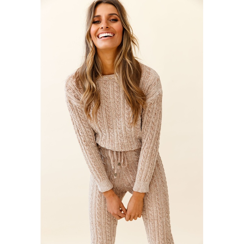Kansas Long Sleeve Cable Knit Sweater Brown