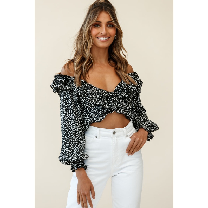 Rosarito Long Balloon Sleeve Halterneck Crop Top Leaf Print Black