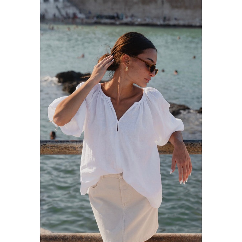 Revolutionary White Linen Relaxed LS Top