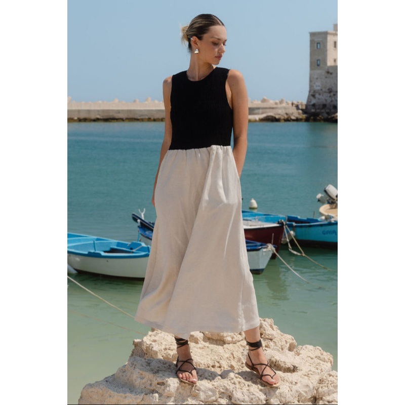 Bryar Black Natural Linen Blend SS Shirred Bodice Midi Dress
