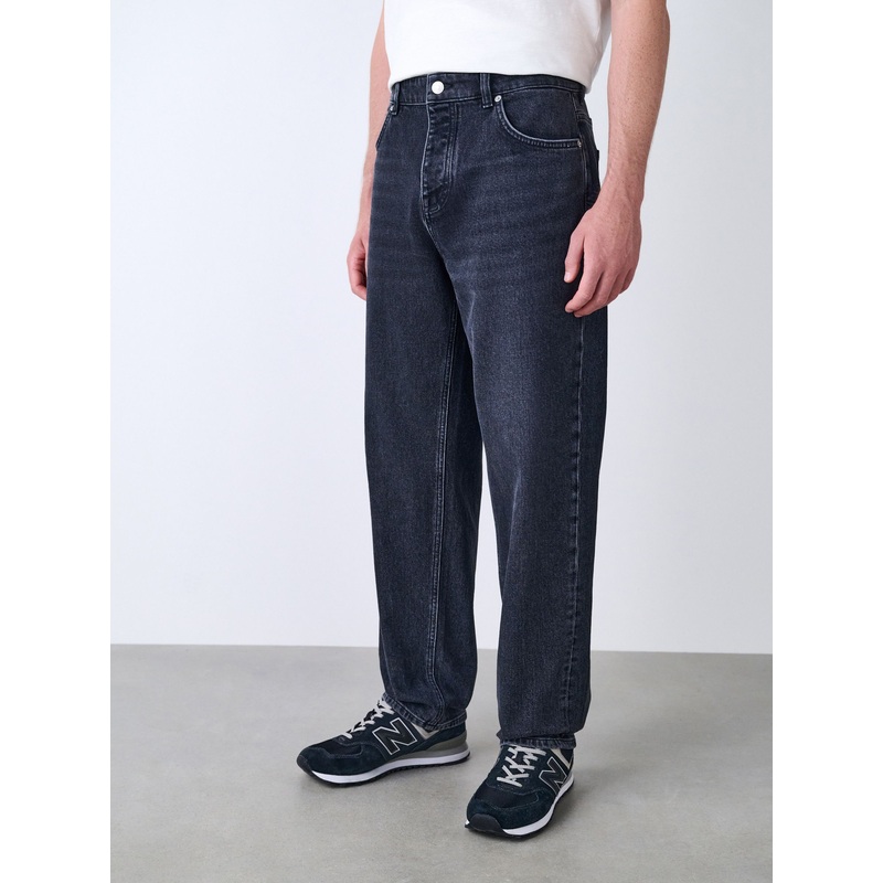 Black Relaxed Tapered Fit Vintage Wash Denim Jeans