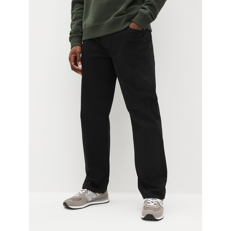 Black Solid Classic Stretch Relaxed Fit Jeans