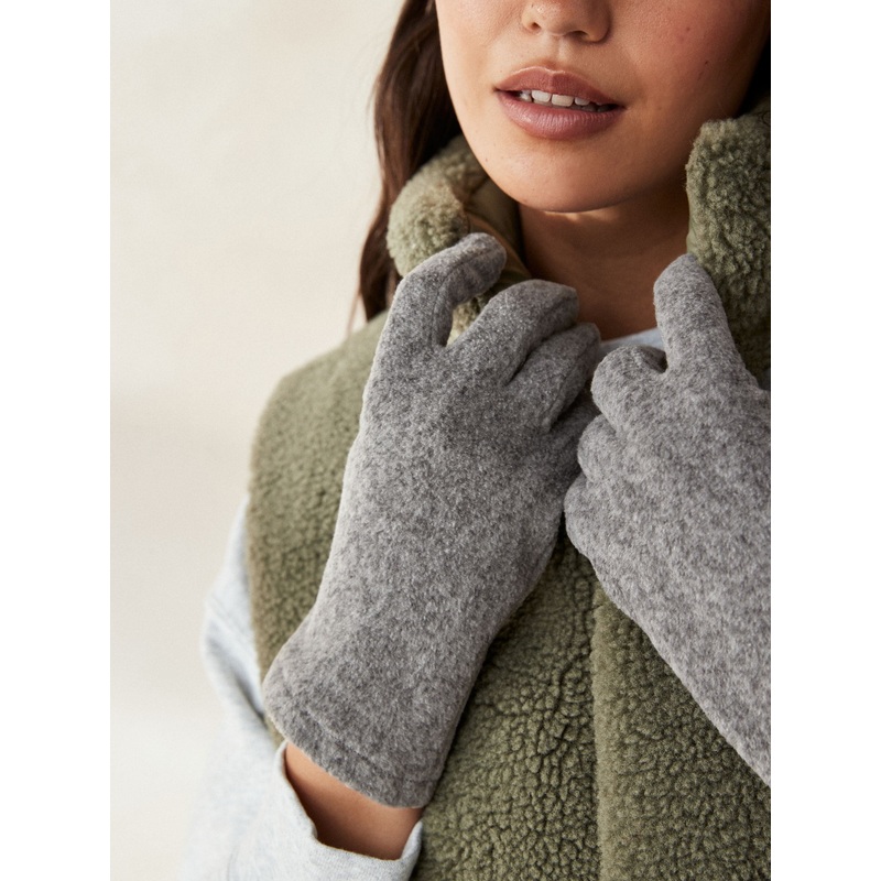Grey Fleece Gloves