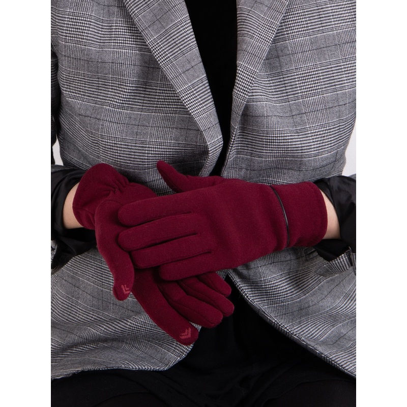 Totes Red Isotoner Ladies Thermal Smartouch Winter Gloves With Piping Detail