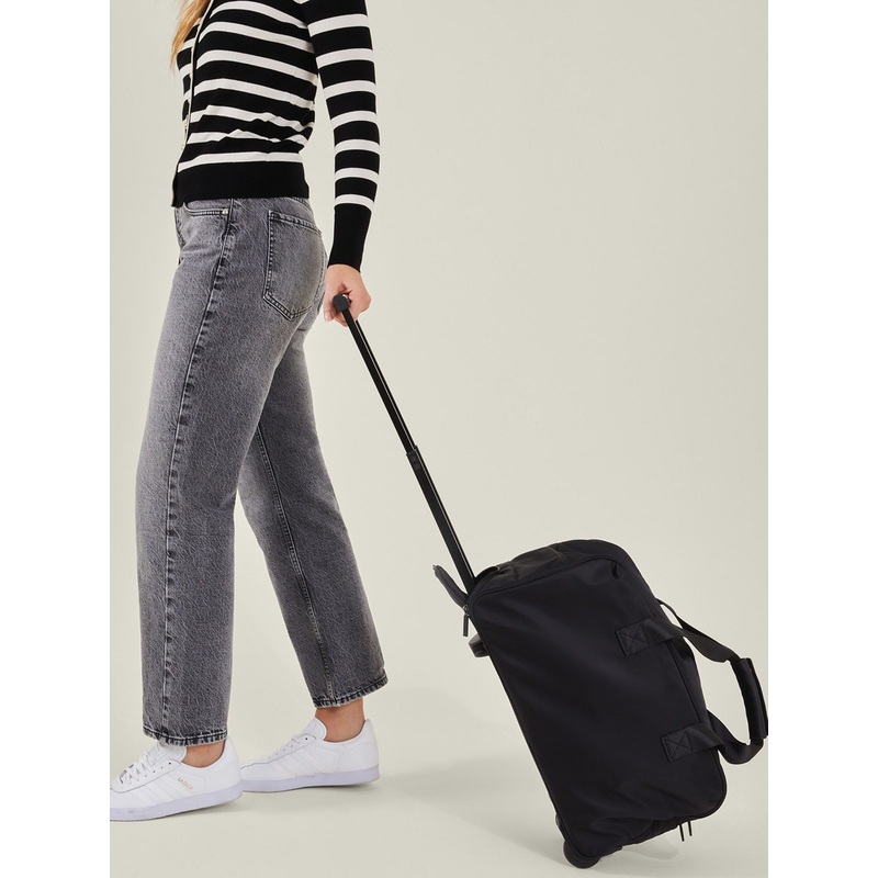 Accessorize Black Pull Along Weekender Bag